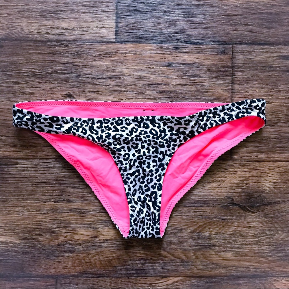 Bikini bottoms